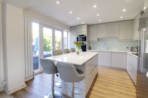 Photo 11- click for photo gallery